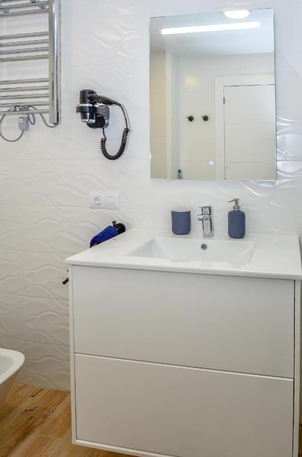1 Bedroom Apartment Sea View In Center Of Marbella! Kültér fotó