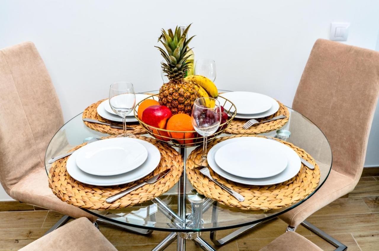 1 Bedroom Apartment Sea View In Center Of Marbella! Kültér fotó